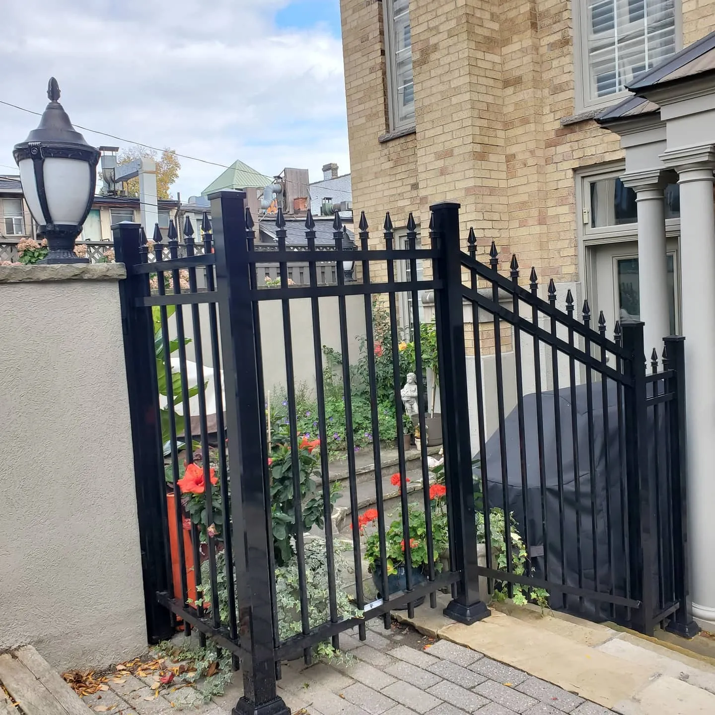 F2 Black Fence Townhouse 3 — Homeowner Project