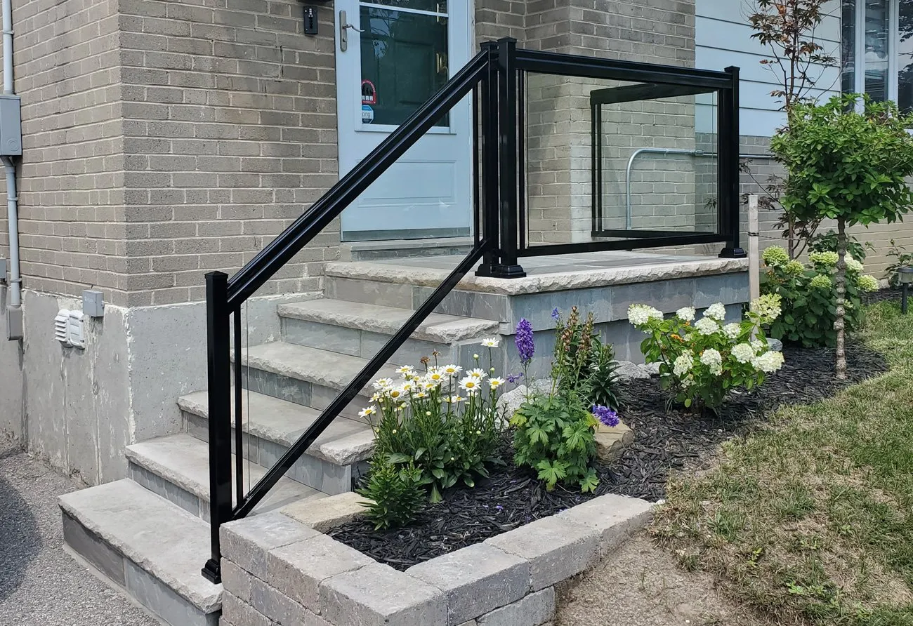 GR1 Clear Glass Black 1 1 — Homeowner Project