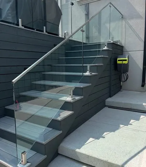 Glass Frameless Patio Railings 3 480X550 — Homeowner Project